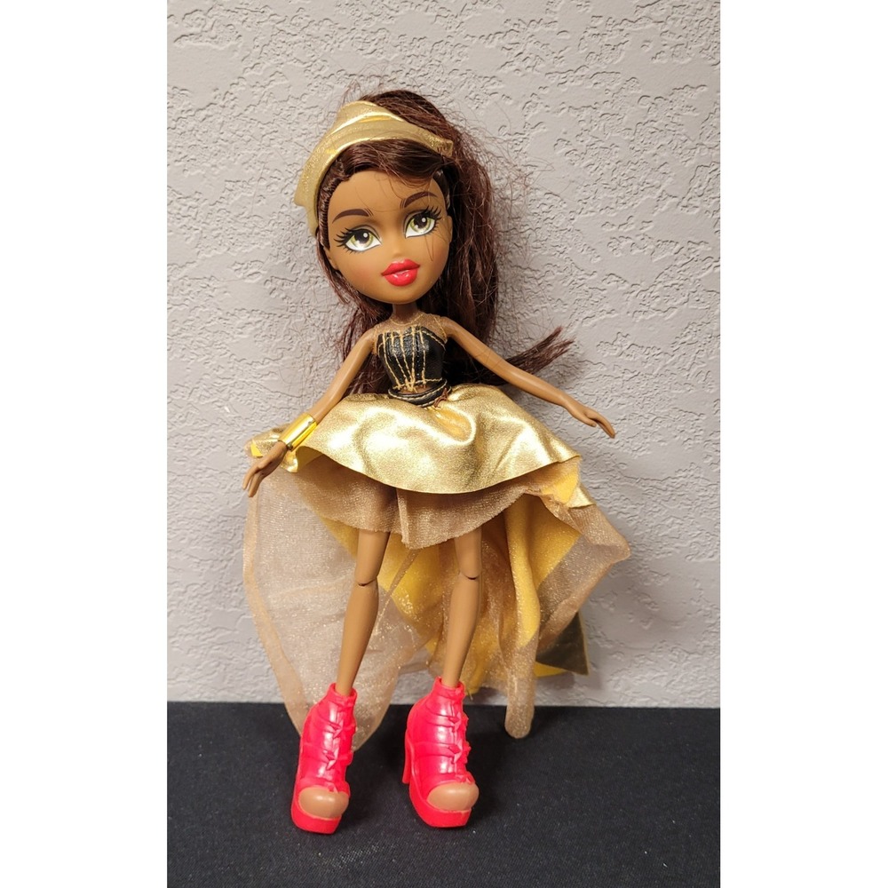 Bratz Metallic Madness Sasha Fashion Doll (MGA Entertainment 2015)